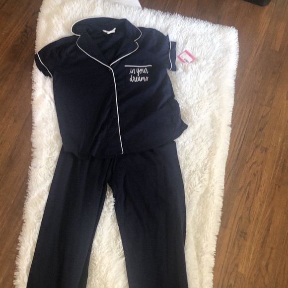 Kate Spade “Dream a Little Dream” Pajama Set - Picture 5 of 8